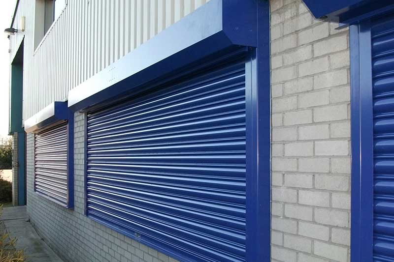 آیا رنگ آمیزی کرکره ها ضرورت دارد؟