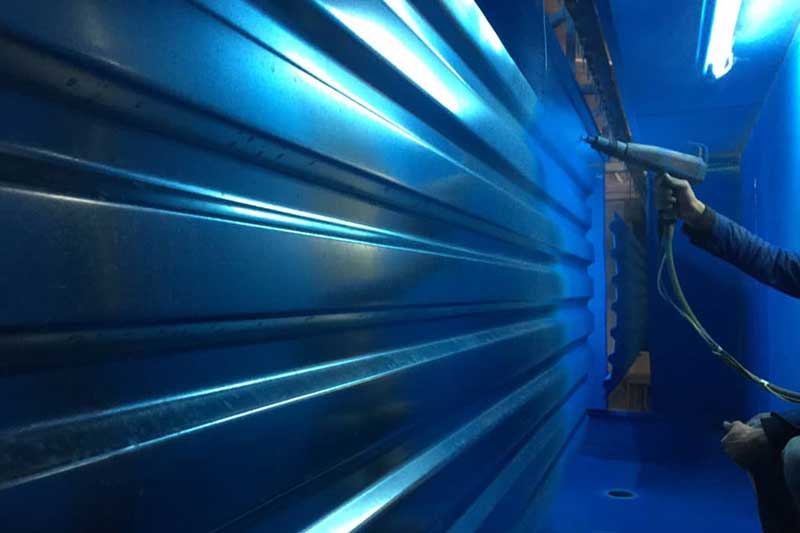 10 مزیت روکش رنگی برای ورقه های سقفی