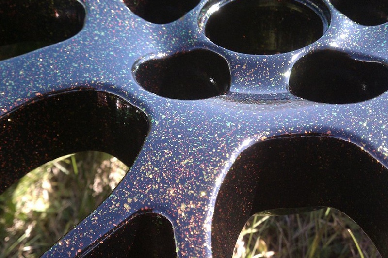 افشانه رنگهای متالیک با روکش های پودری آنچه لازم است بدانید 1