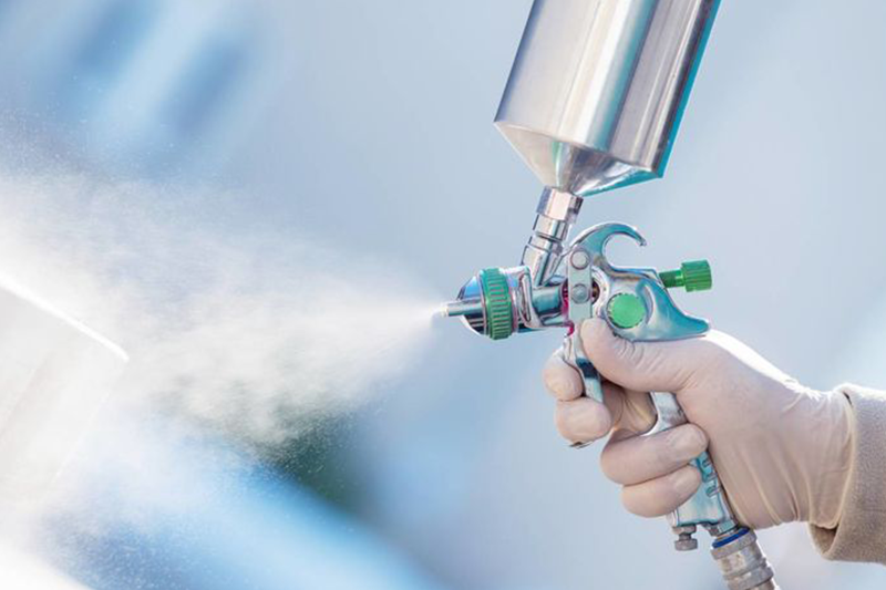 چگونه انتخاب تجهیزات مناسب می‌تواند کیفیت خدمات رنگ پودری را بهبود دهد؟